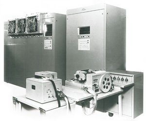 日本初のマイクロプログラム方式コンピューターの開発