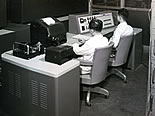 東大総合研究所 電気計算機制御卓